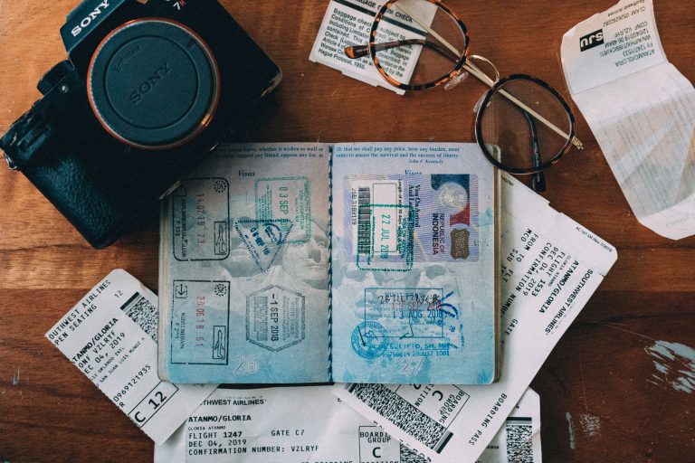 Peran Penting Paspor dalam Perjalanan Internasional: Pintu Gerbang Menuju Dunia